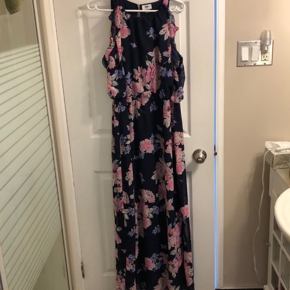 Old Navy Dresses & Skirts - Old navy high neck ruffled floral maxi dress XL